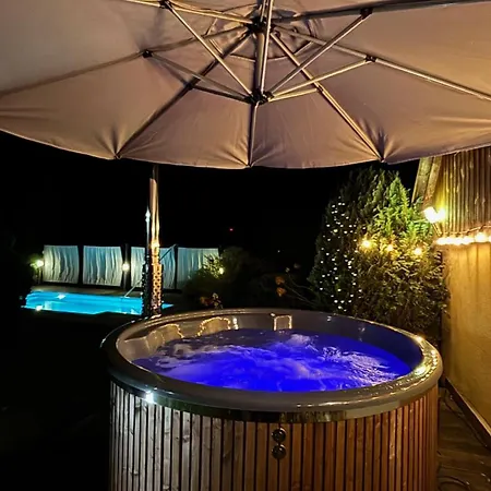 Dom Grabowa Z Sauna , Podgrzewanym Basenem I Balia Z Hydromasazem * Gilowice (Zywiec)