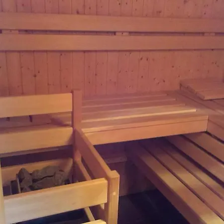 Holiday home Dom Grabowa Z Sauna , Podgrzewanym Basenem I Balia Z Hydromasazem *