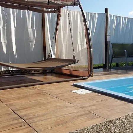 Holiday home Dom Grabowa Z Sauna , Podgrzewanym Basenem I Balia Z Hydromasazem