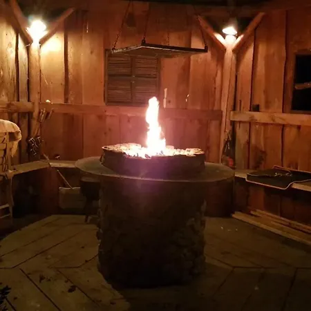 Ferienhaus Dom Grabowa Z Sauna , Podgrzewanym Basenem I Balia Z Hydromasazem *