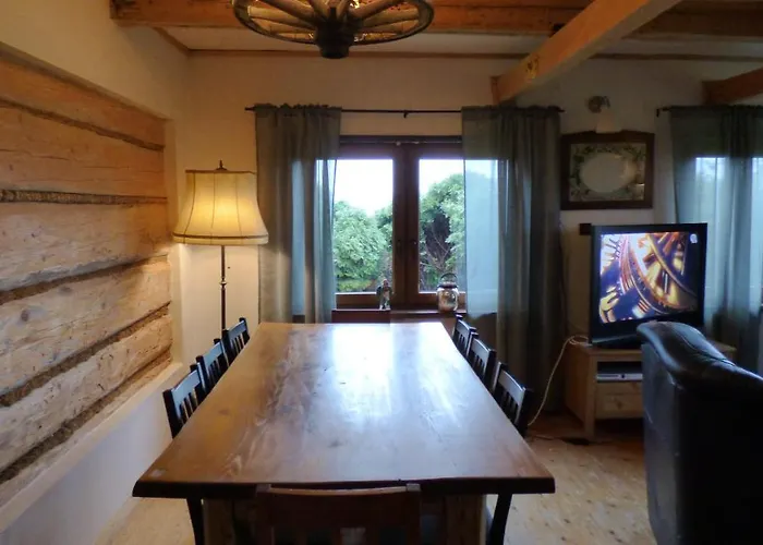 Prázdninový dům Dom Grabowa Z Sauna , Podgrzewanym Basenem I Balia Z Hydromasazem